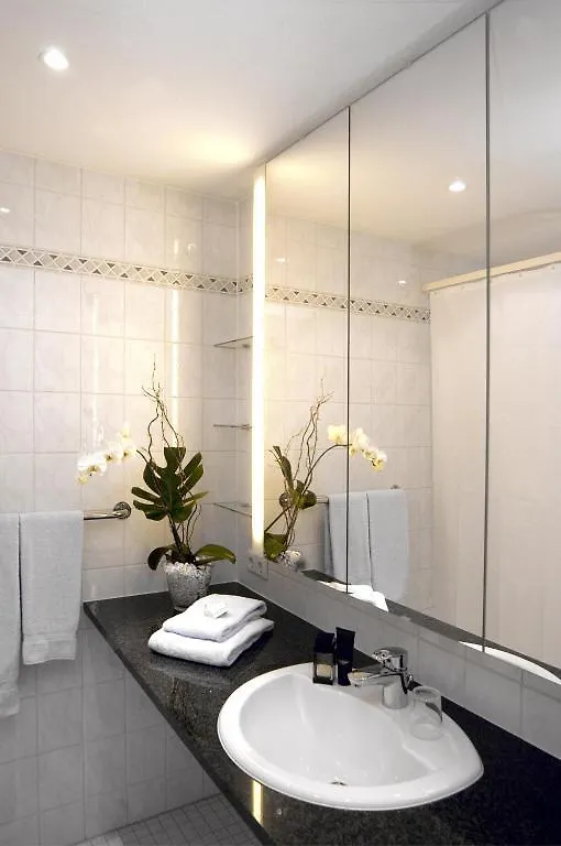 **** Aparthotel Residenz Am Dom Boardinghouse Apartments Cologne Germany